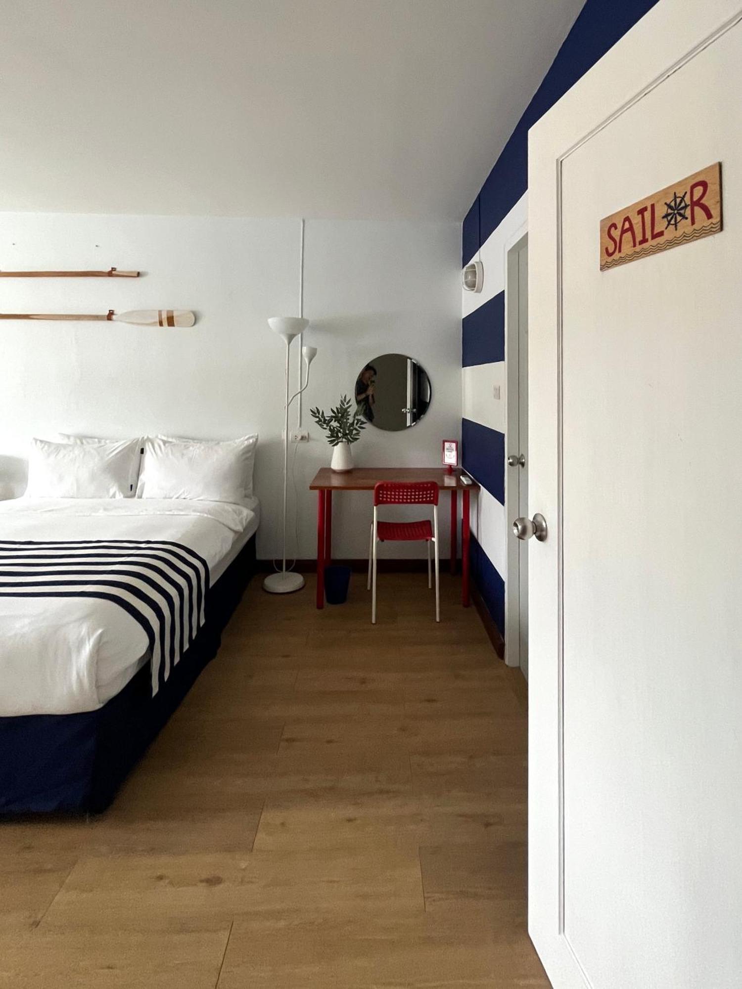 Nautical & Seashell House Отель типа 